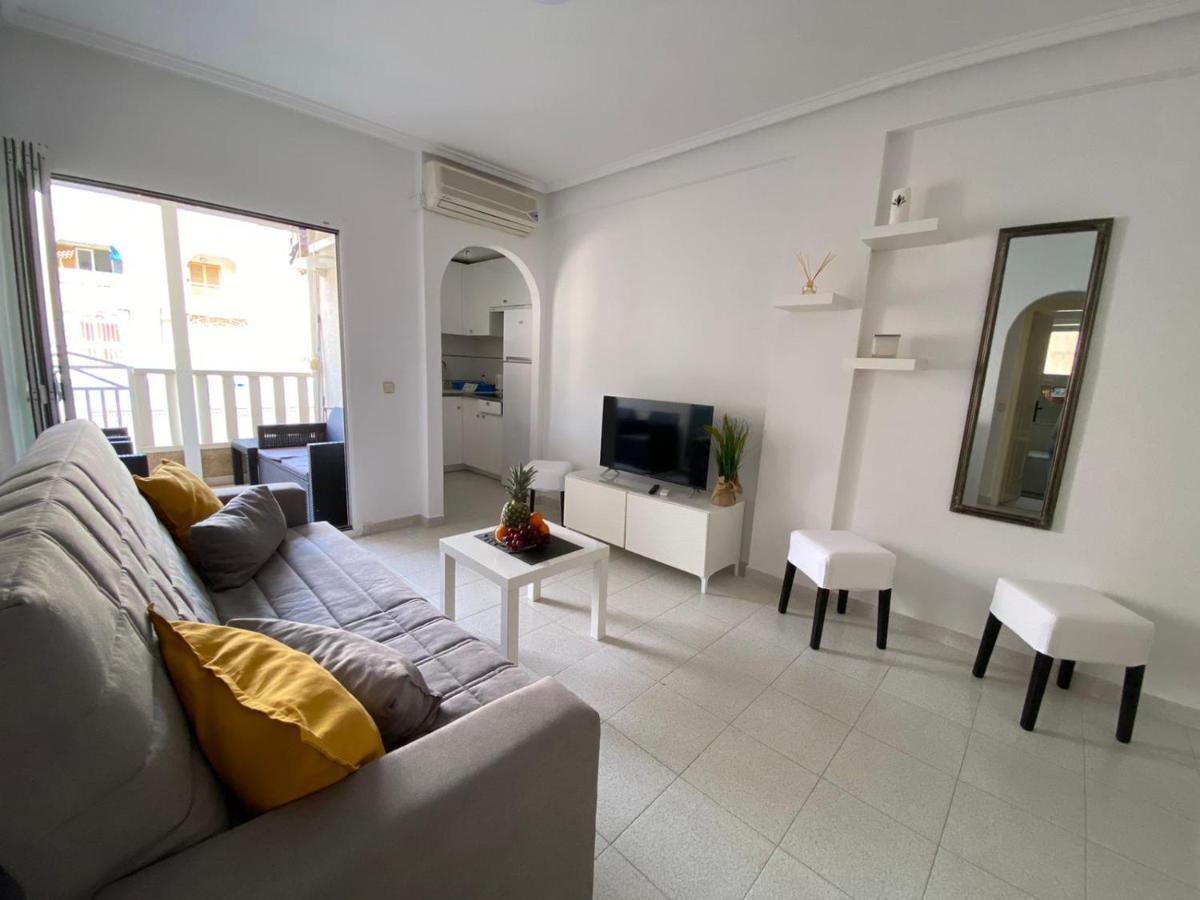 La Rosa Apartment Torrevieja Bagian luar foto
